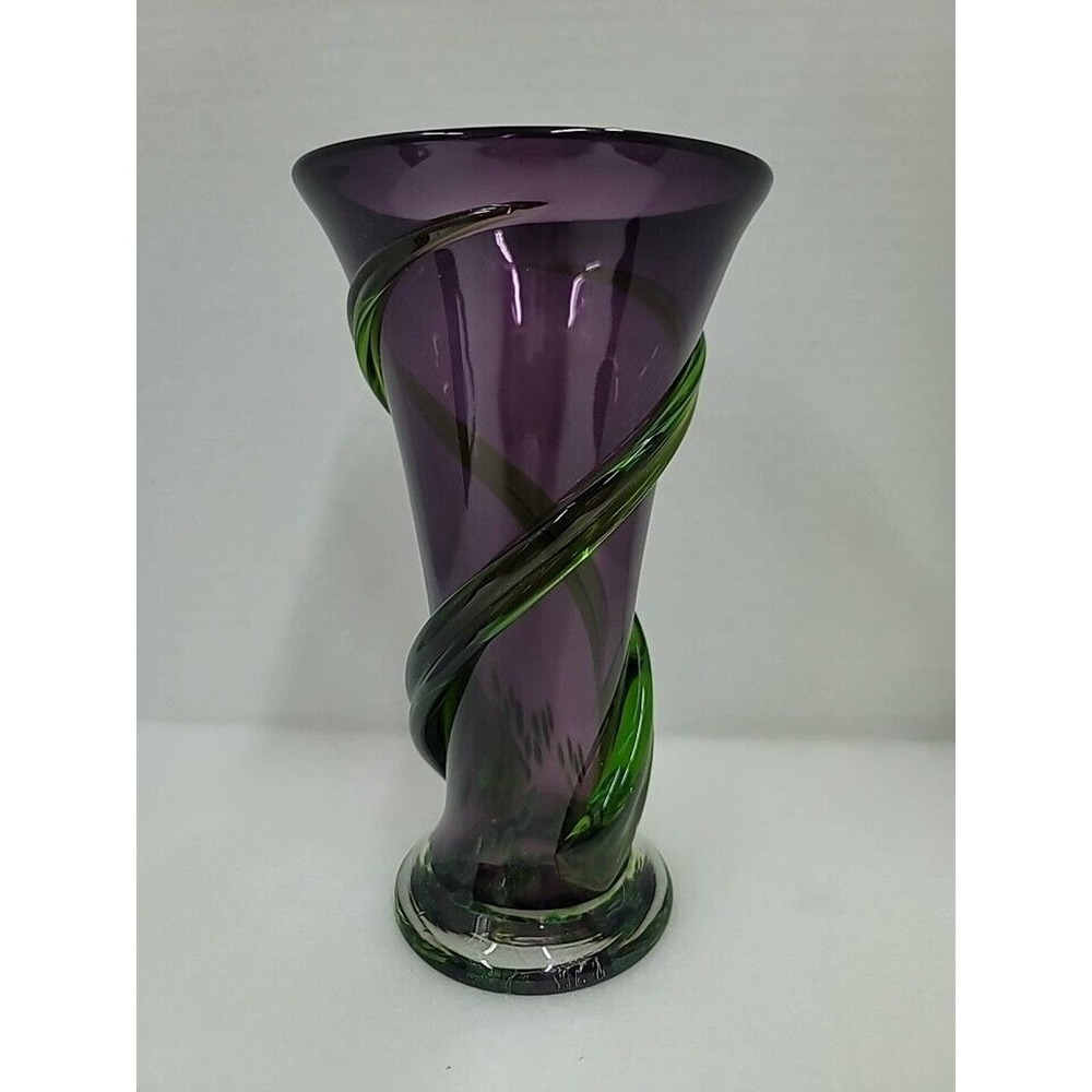 Vintage Amethyst Glass Art Vase With Raised Exterior Green Vine